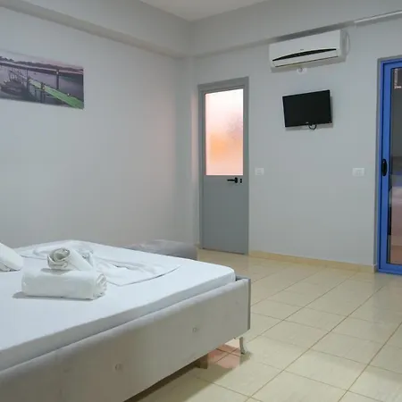 Olive Hotel *